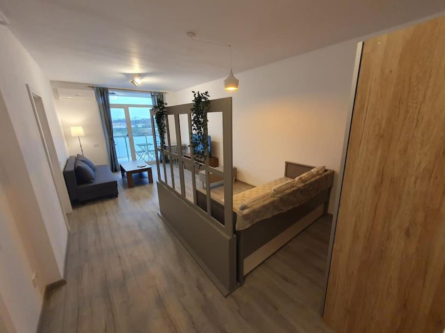 New Luxury Flat Near City Center Apartment Timisoara Ngoại thất bức ảnh